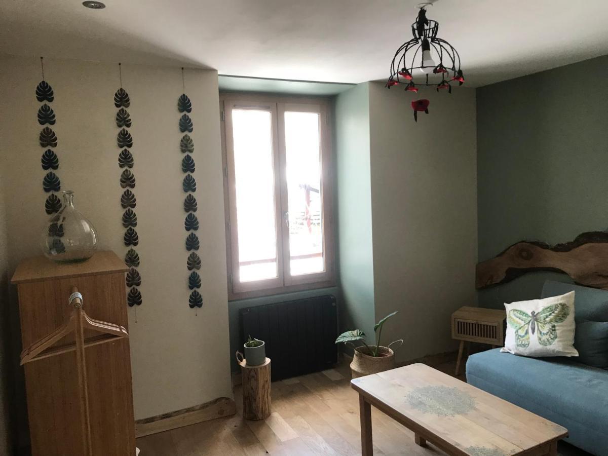 Belladone Guest House Theys Les 7 Laux Esterno foto